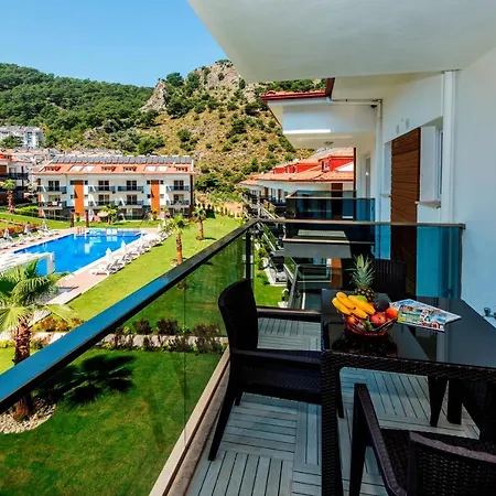 Likya Garden - 3 Bedroom Φετιγιέ